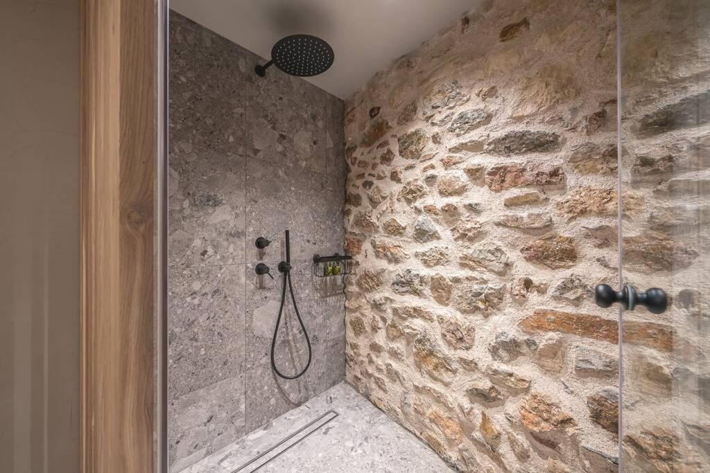Apollonos 28 Luxury Suites Афіни Екстер'єр фото