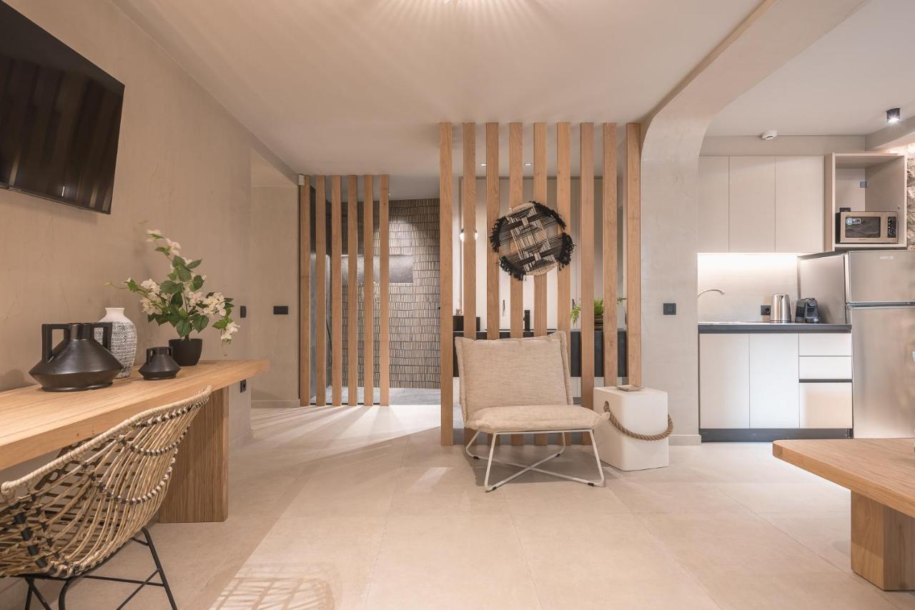 Apollonos 28 Luxury Suites Афіни Екстер'єр фото